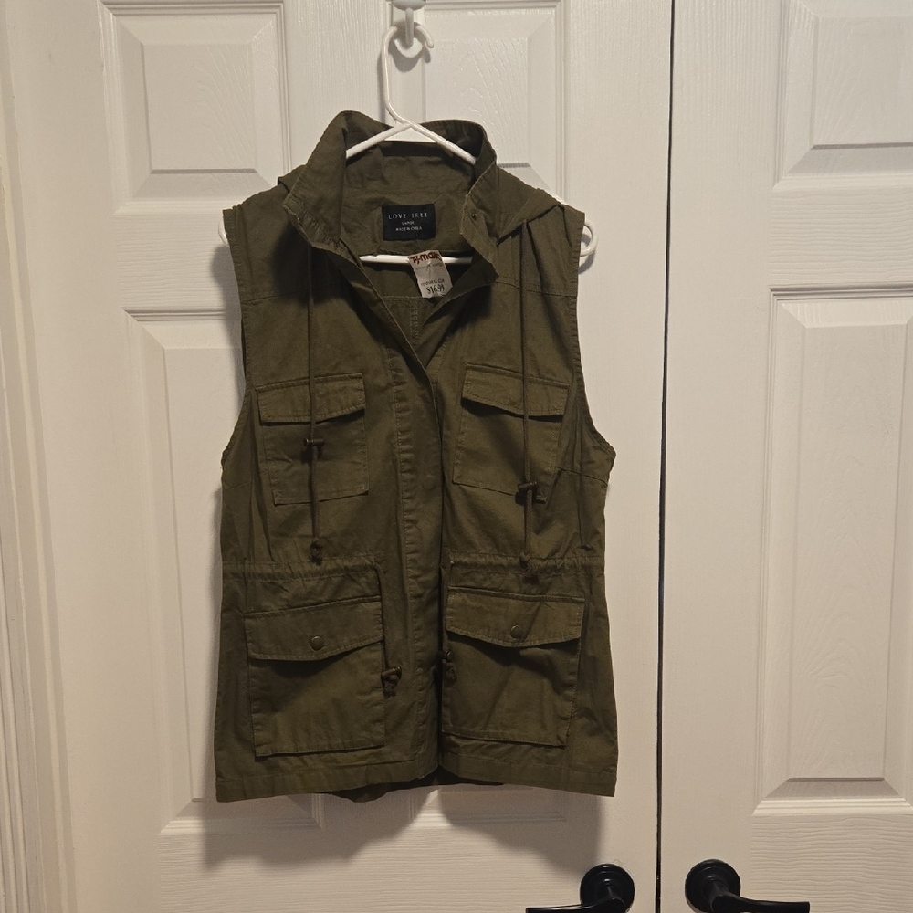 Love Tree Olive Green Utility Vest